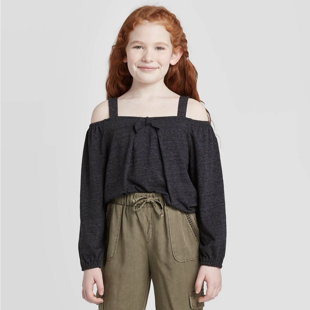 NWT - Girls Size XL (14/16) Cold-Shoulder Knit Top -
Art Class - Charcoal